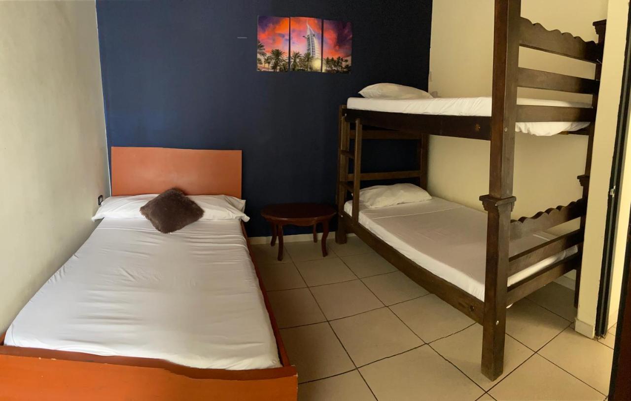 Otono Hostel Сан Хил Екстериор снимка